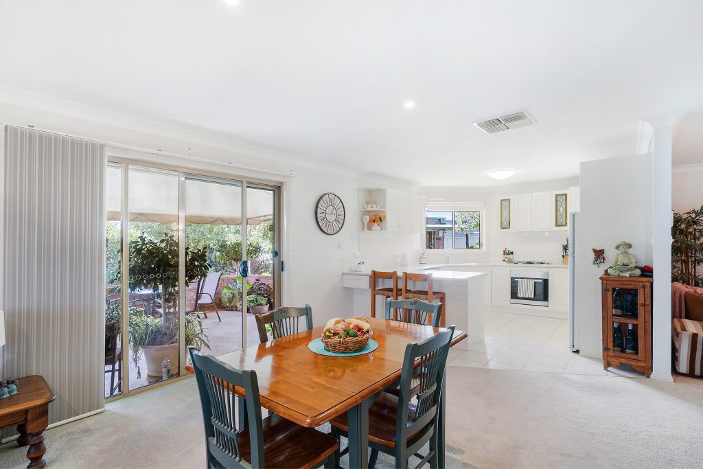 2/27 Teramo Street, Leeton NSW 2705 - photo 11
