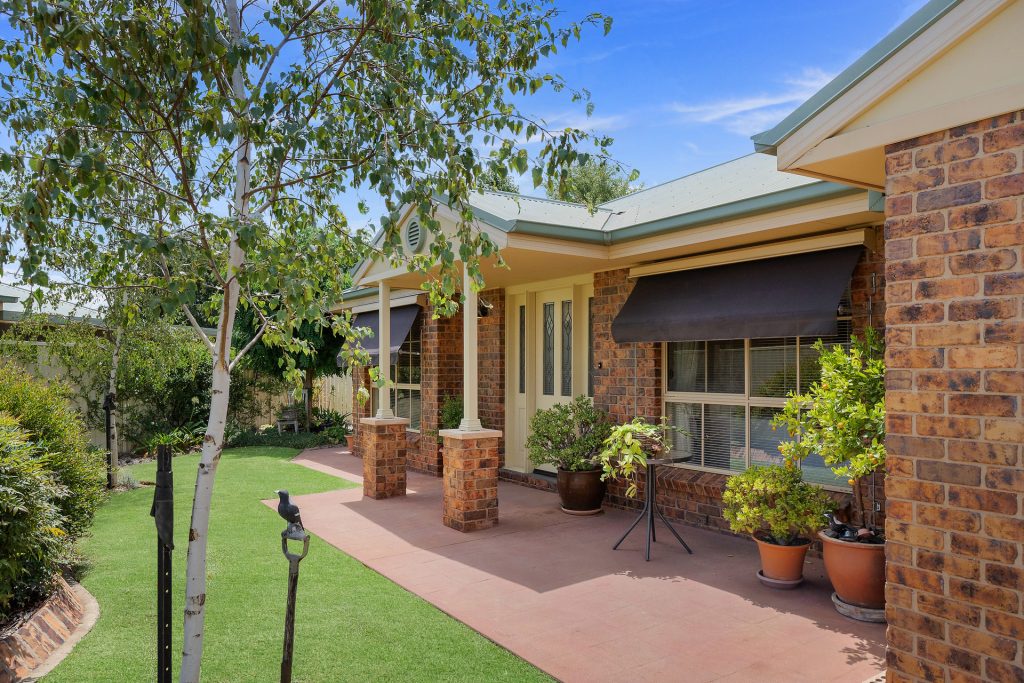 2/27 Teramo Street, Leeton NSW 2705 - McGrath Riverina