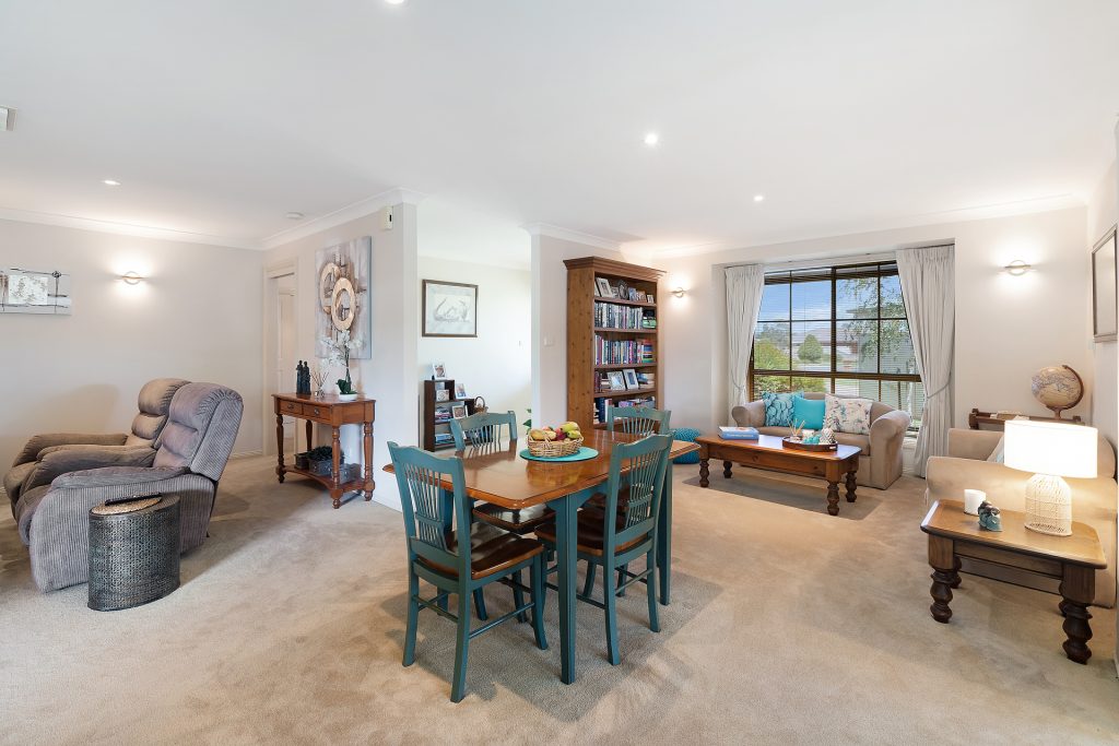 2/27 Teramo Street, Leeton NSW 2705 - photo 12