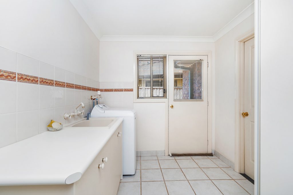 2/27 Teramo Street, Leeton NSW 2705 - photo 17