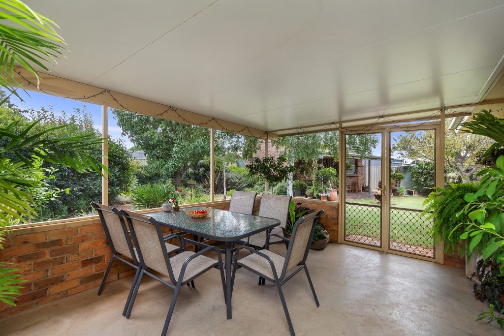 2/27 Teramo Street, Leeton NSW 2705 - photo 18