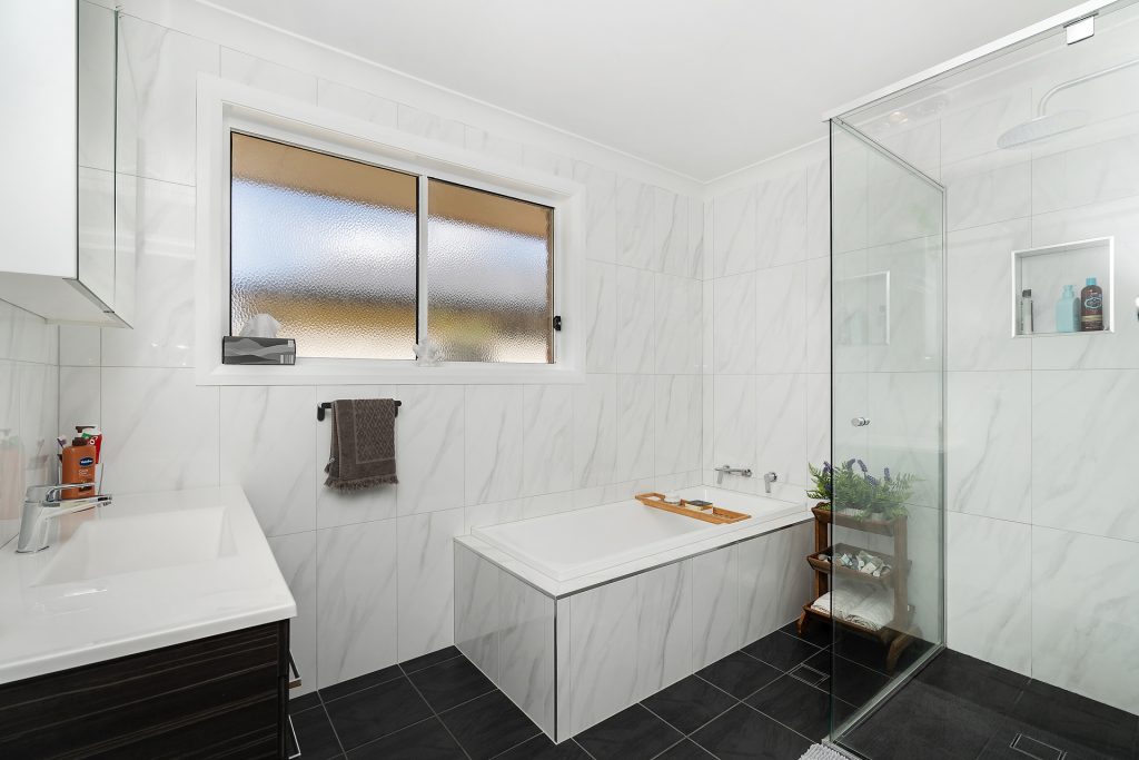2/27 Teramo Street, Leeton NSW 2705 - photo 4
