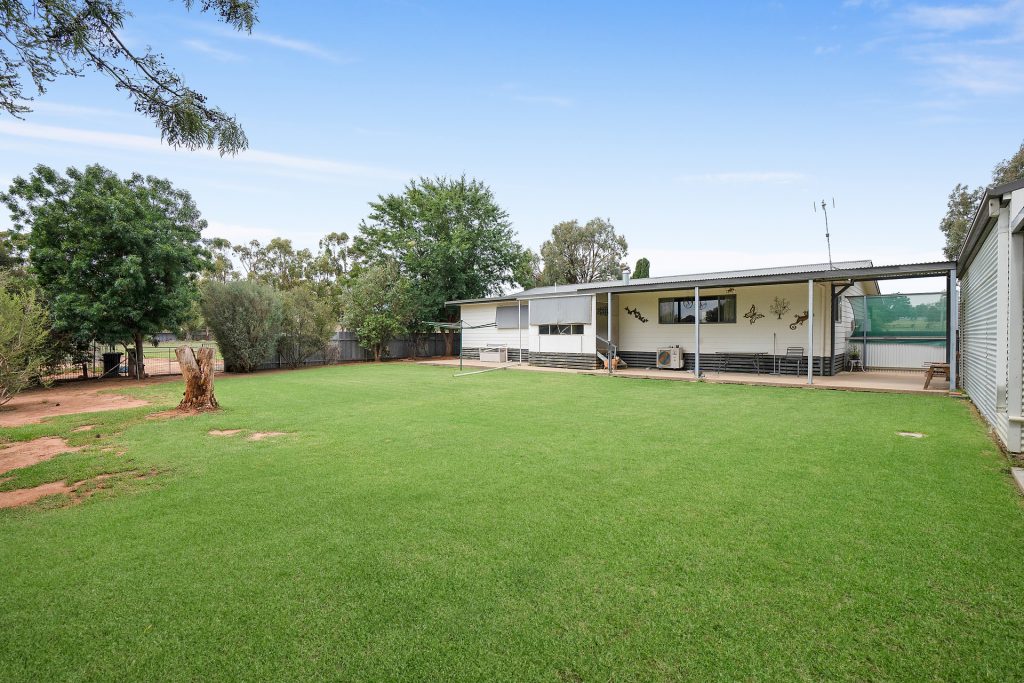 38 Old School Road, Narrandera NSW 2700 - photo 17