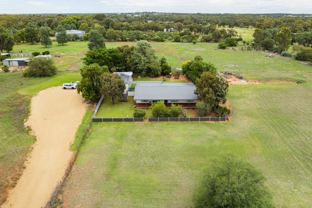 38 Old School Road, Narrandera NSW 2700 - photo 23
