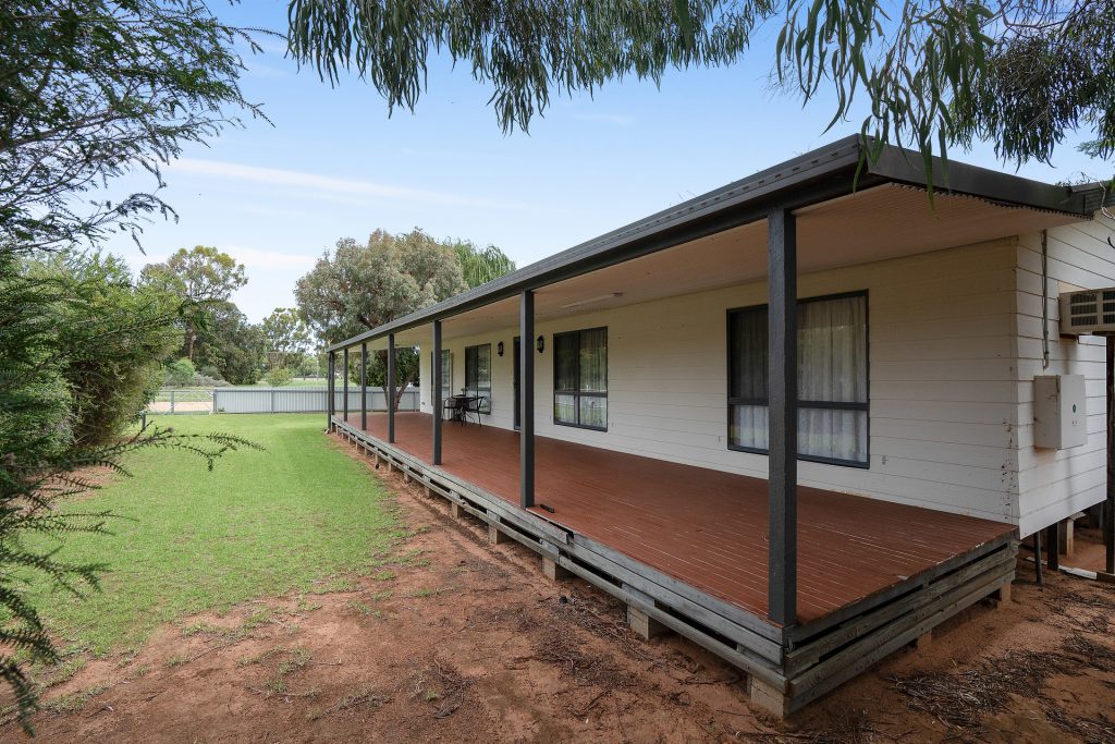 38 Old School Road, Narrandera NSW 2700 - photo 25