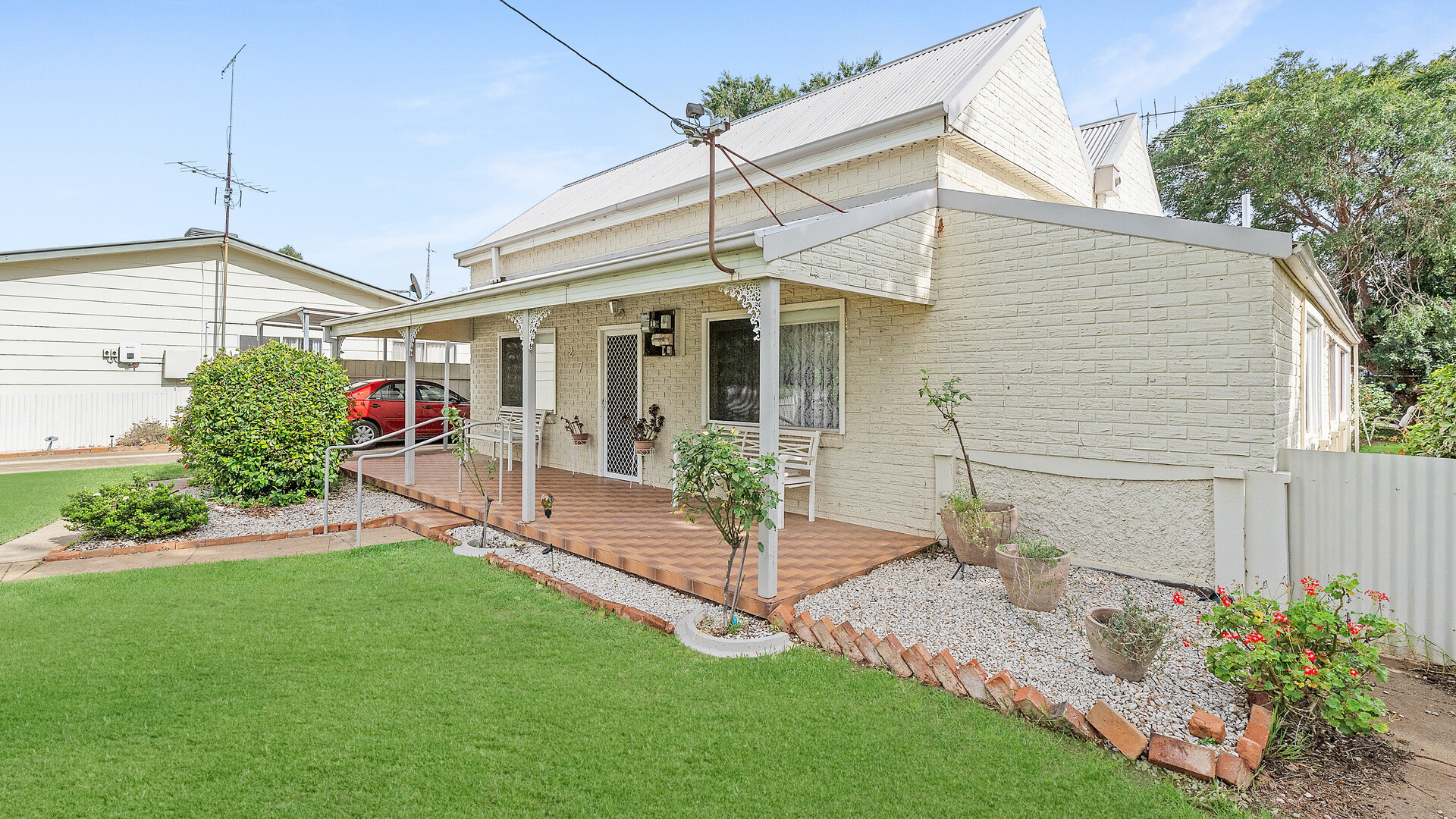 27 Victoria Avenue, Narrandera NSW 2700 - photo 19