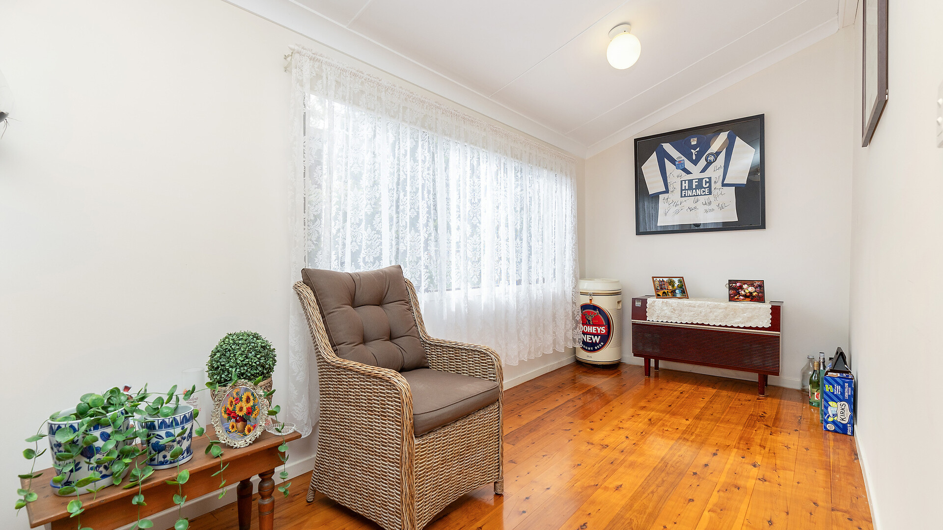27 Victoria Avenue, Narrandera NSW 2700 - photo 9