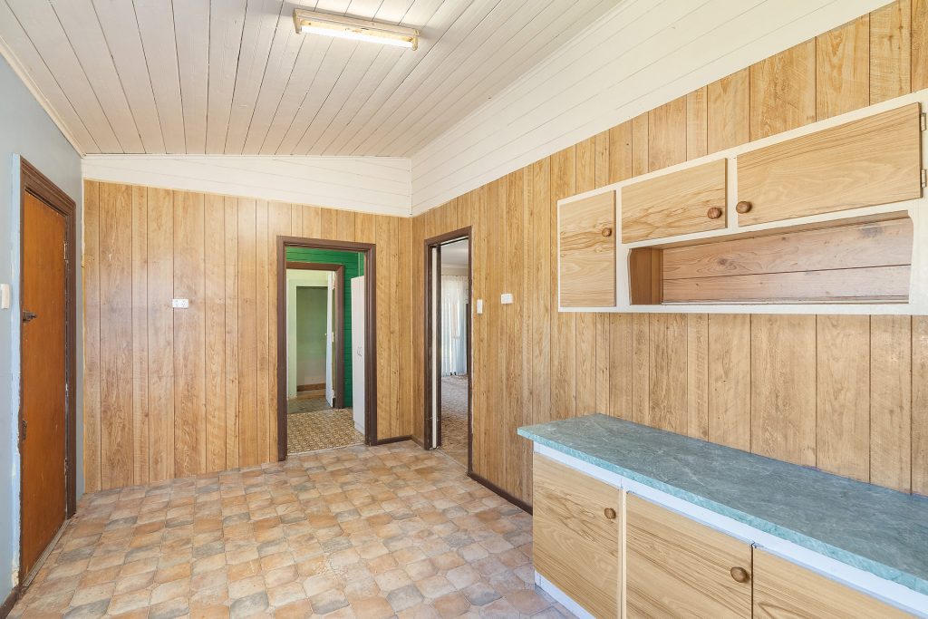 4 Beckham Street, Narrandera NSW 2700 - photo 5