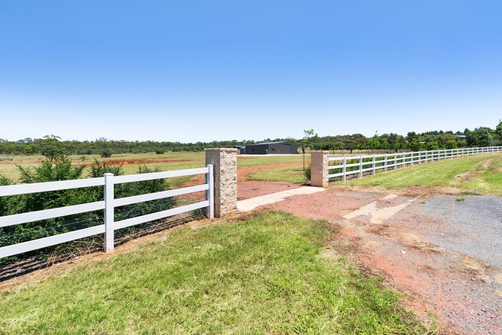 3 Qualitary Road, Leeton NSW 2705 - McGrath Riverina