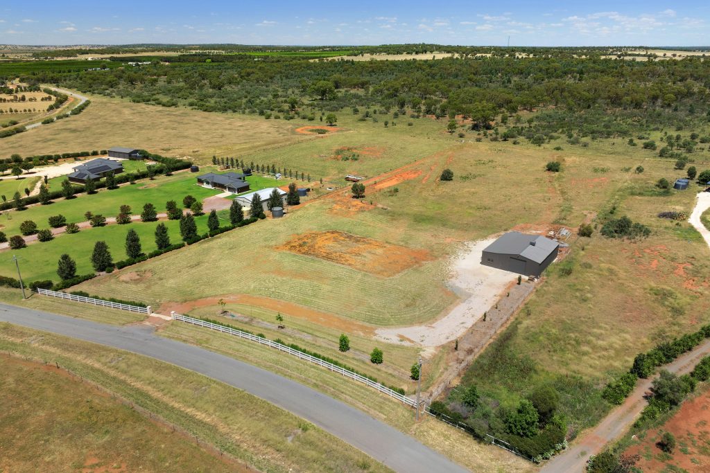 3 Qualitary Road, Leeton NSW 2705 - photo 8