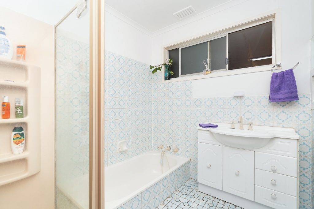 73 Binyah Street, Whitton NSW 2705 - photo 8