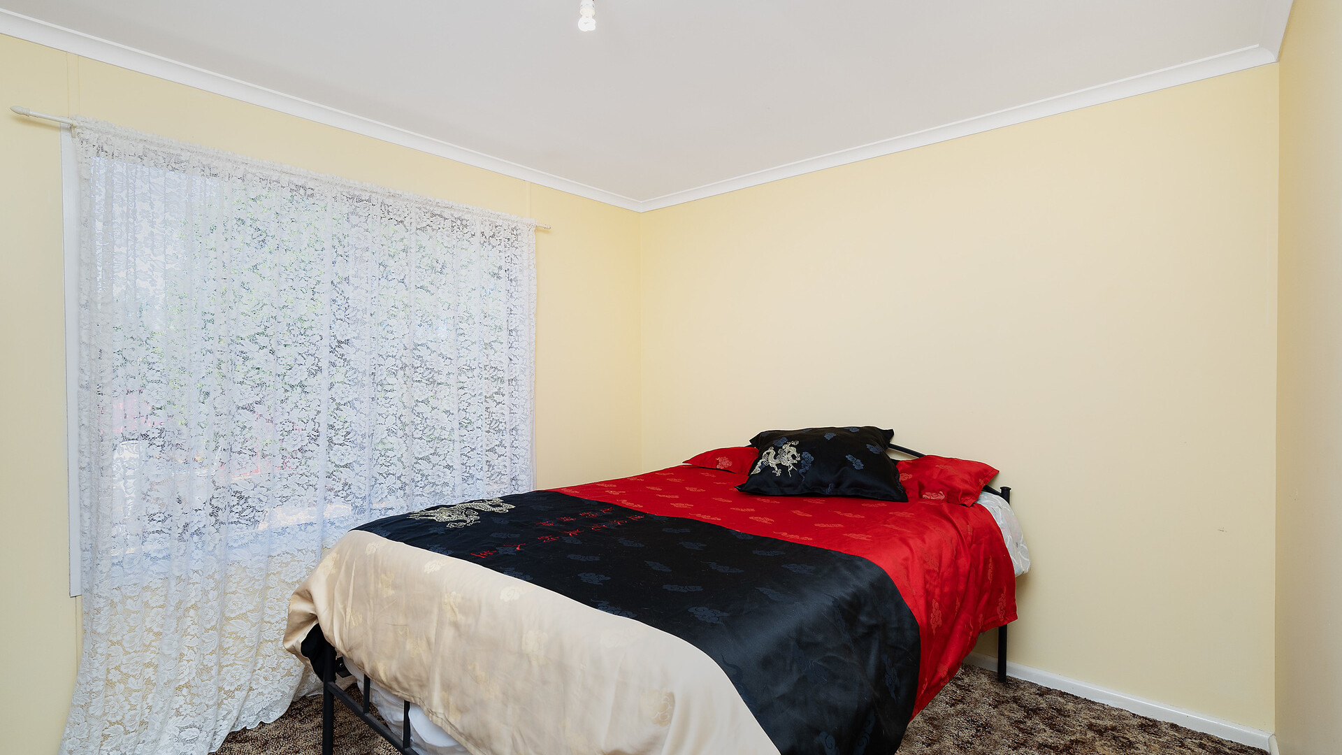 73 Binyah Street, Whitton NSW 2705 - photo 10