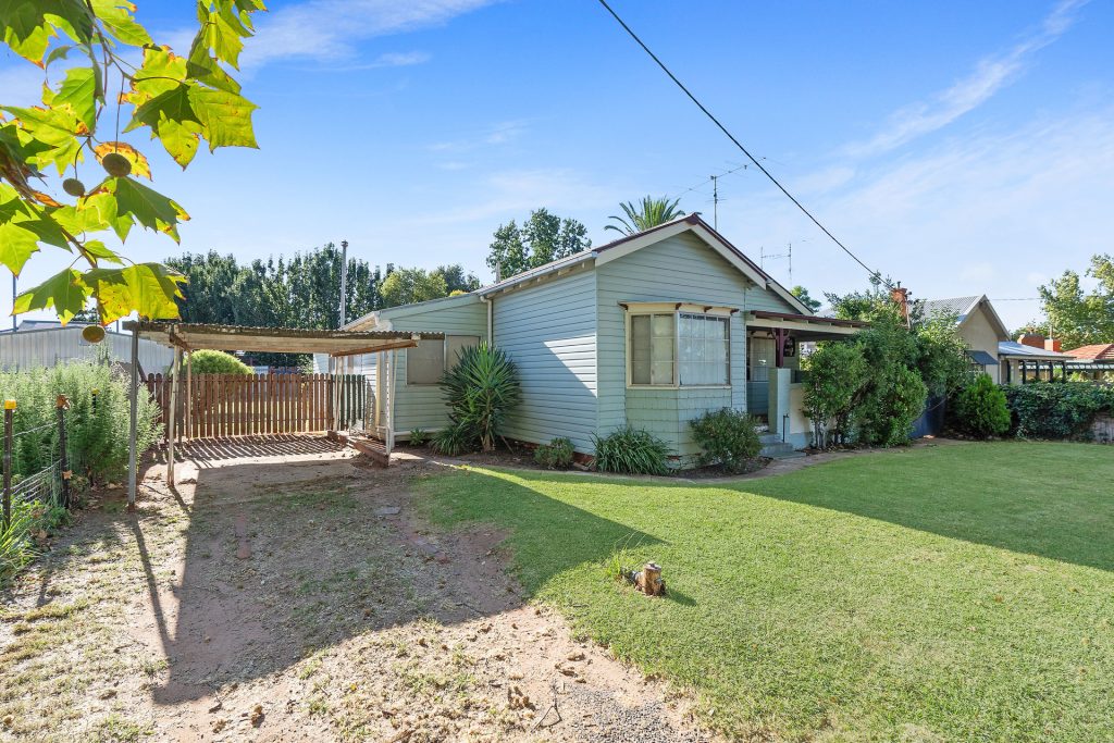 45 William Street, Narrandera NSW 2700 - photo 16