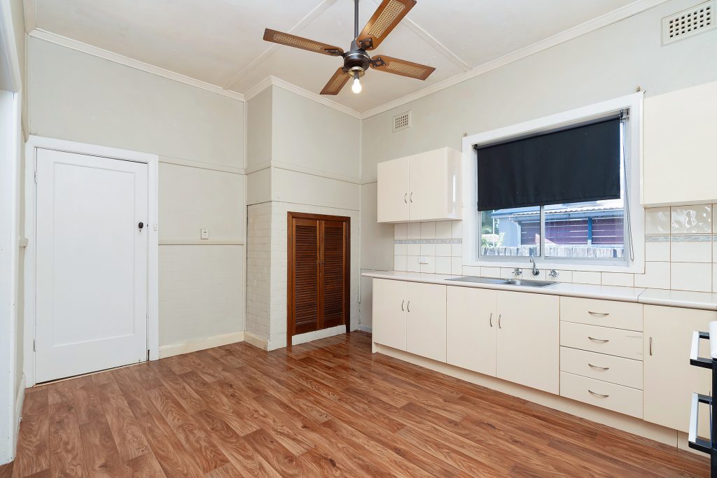 45 William Street, Narrandera NSW 2700 - photo 5