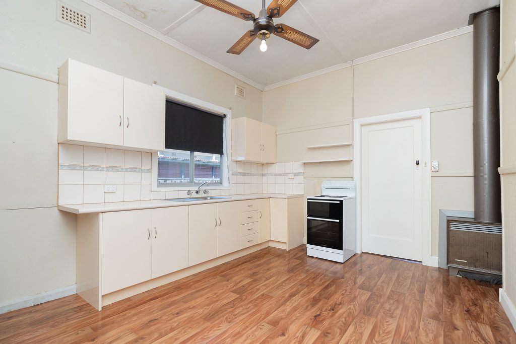 45 William Street, Narrandera NSW 2700 - photo 6