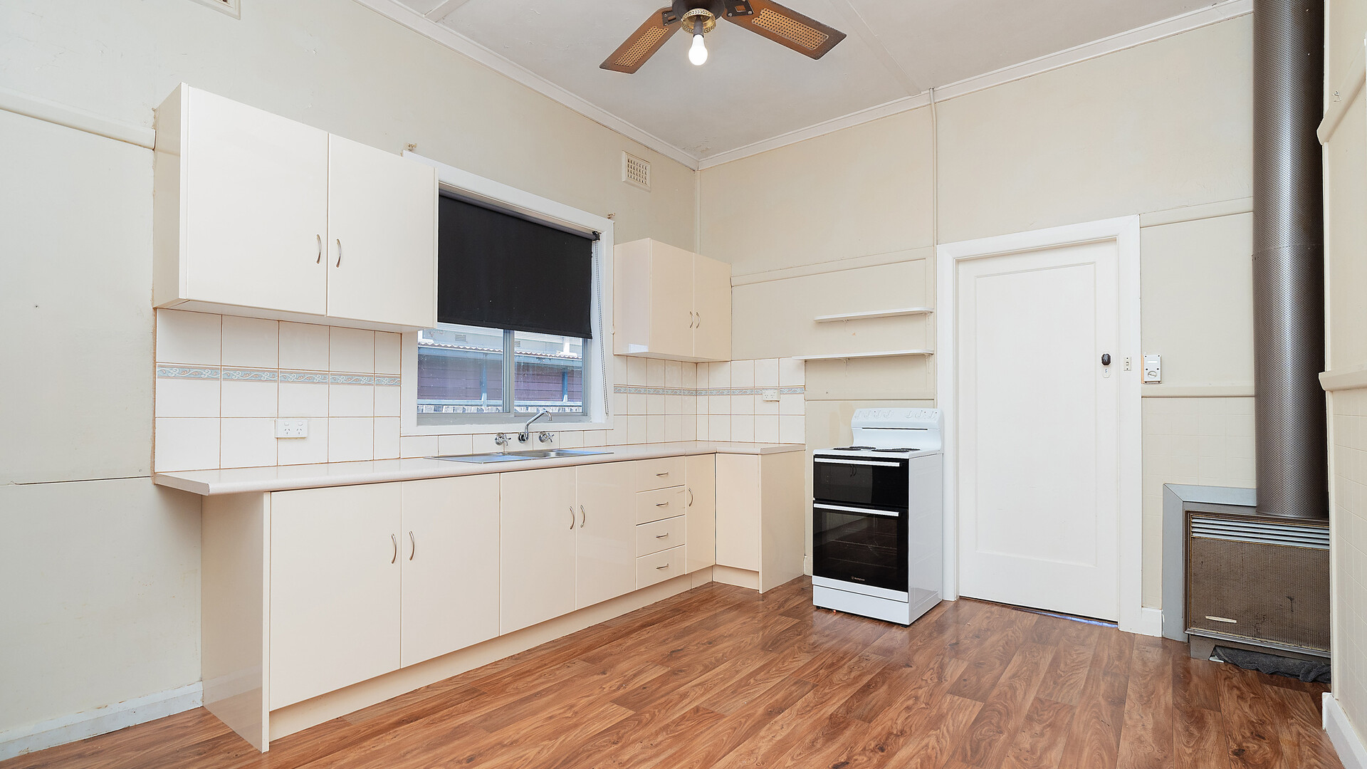45 William Street, Narrandera NSW 2700 - photo 6