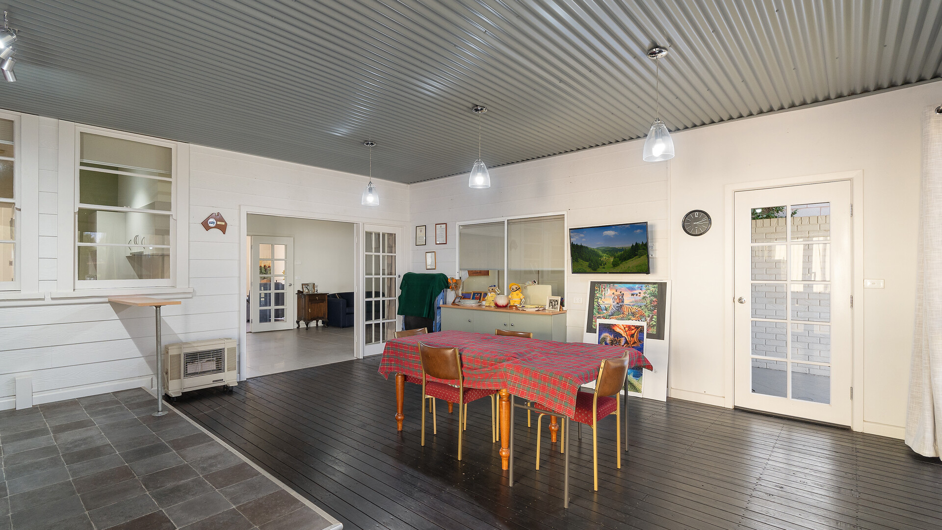 33-35 Acacia Avenue, Leeton NSW 2705 - photo 11