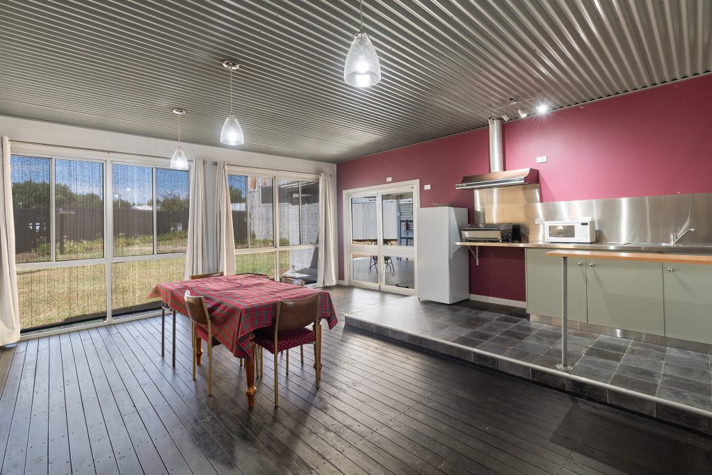 33-35 Acacia Avenue, Leeton NSW 2705 - photo 12