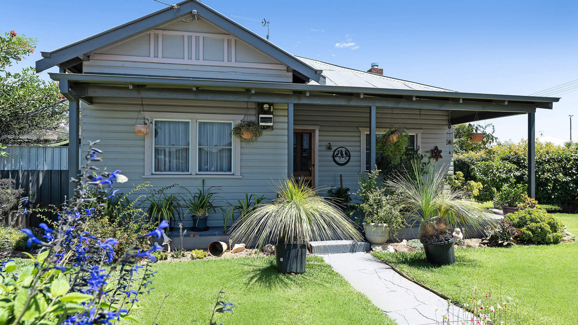 82 Crowley Street, Temora NSW 2666 - McGrath Riverina