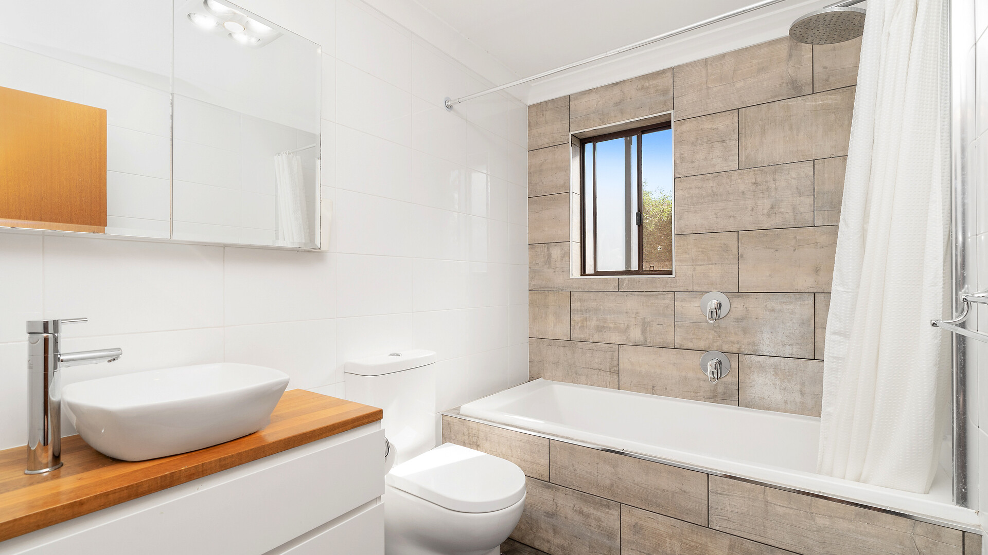 4/4 Maple Street, Leeton NSW 2705 - photo 11