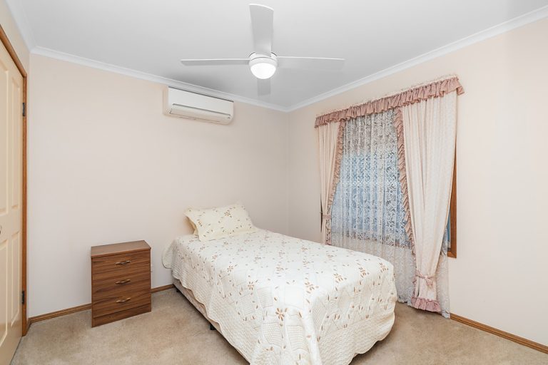3/144 Baker Street, Temora NSW 2666 - photo 14