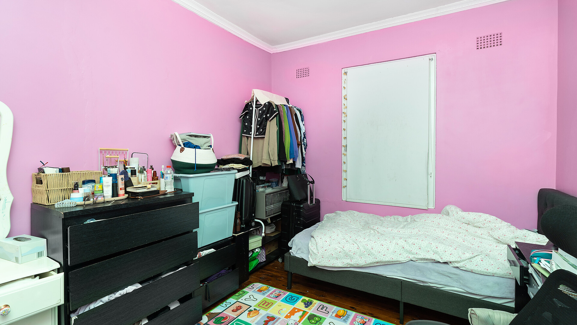 25 Bourke Street, Turvey Park NSW 2650 - photo 11