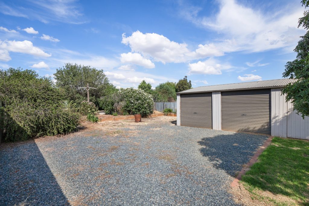 115 Aurora Street, Temora NSW 2666 - photo 13