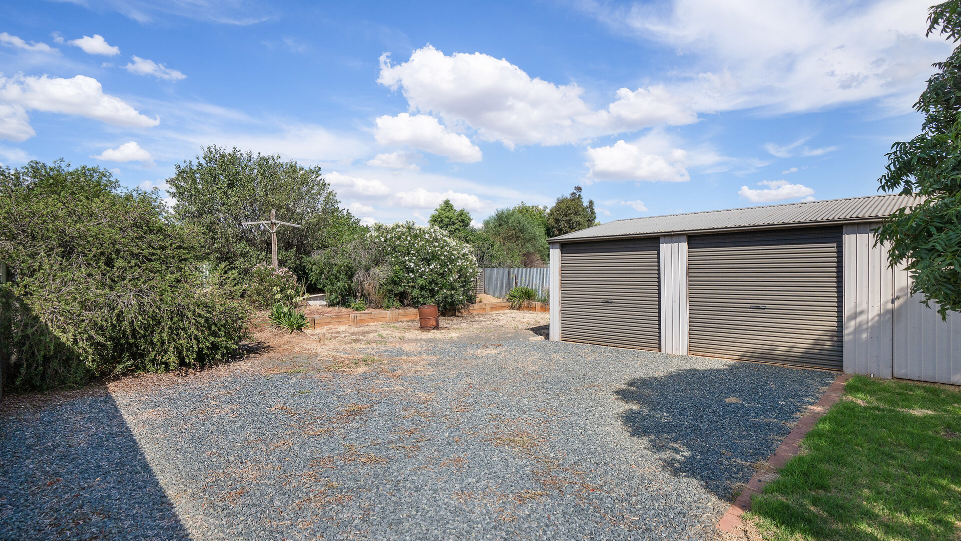 115 Aurora Street, Temora NSW 2666 - photo 13