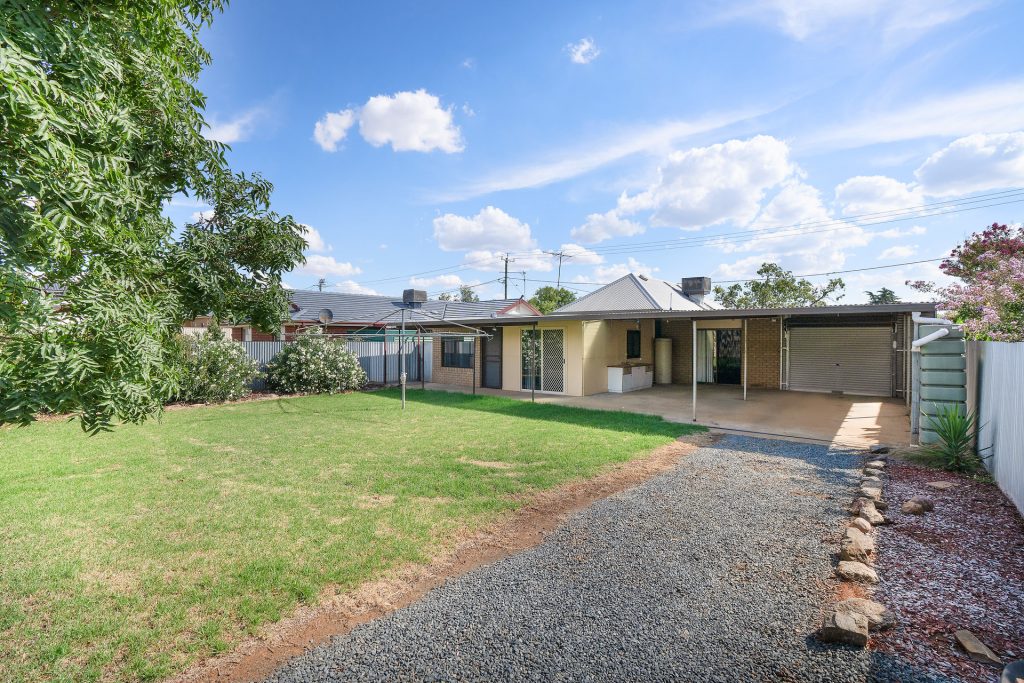 115 Aurora Street, Temora NSW 2666 - photo 15