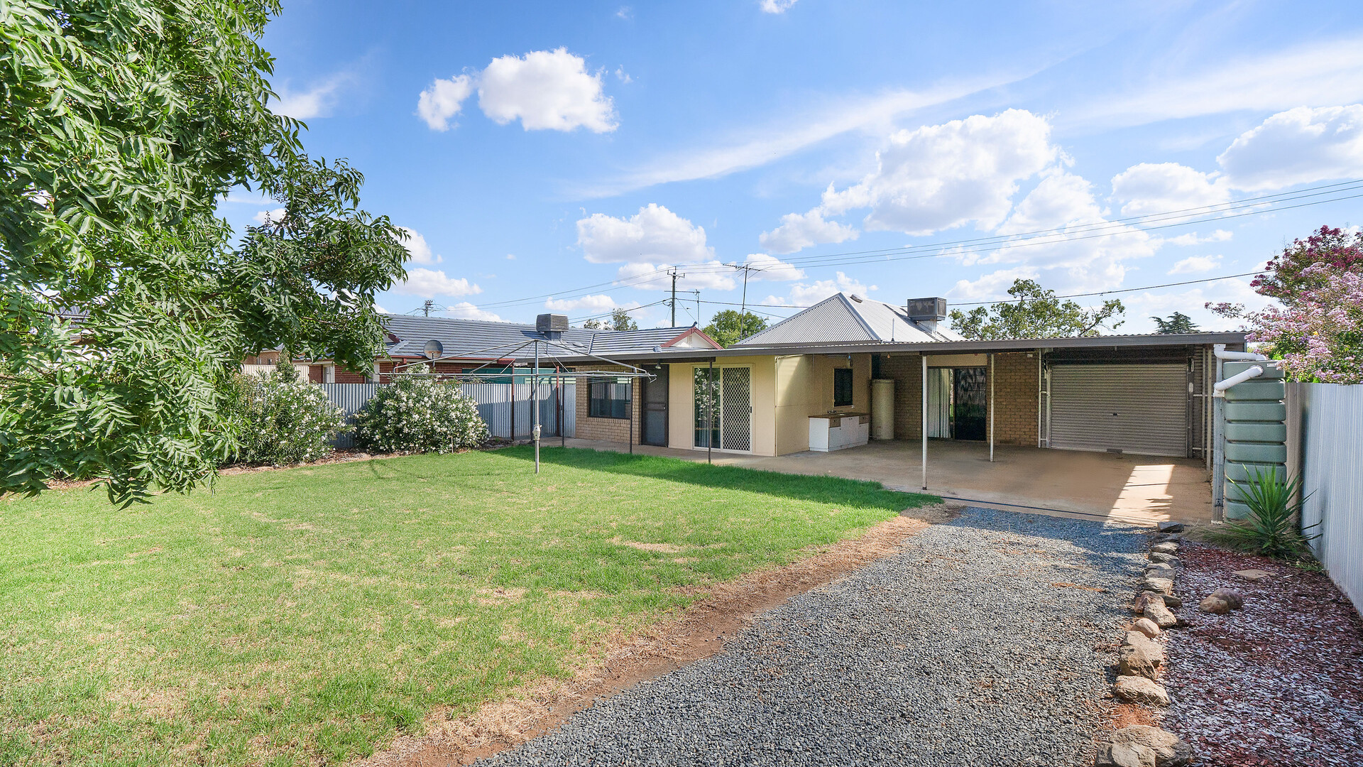 115 Aurora Street, Temora NSW 2666 - photo 15