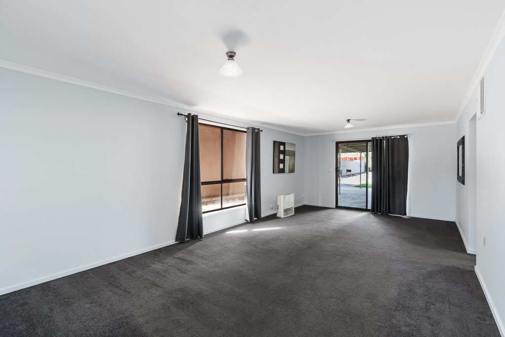115 Aurora Street, Temora NSW 2666 - photo 6