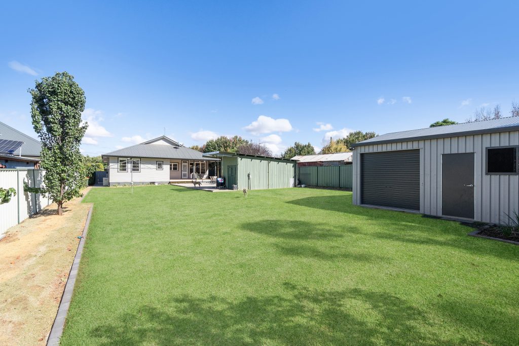 61 Acacia Ave, Leeton NSW 2705 - photo 19