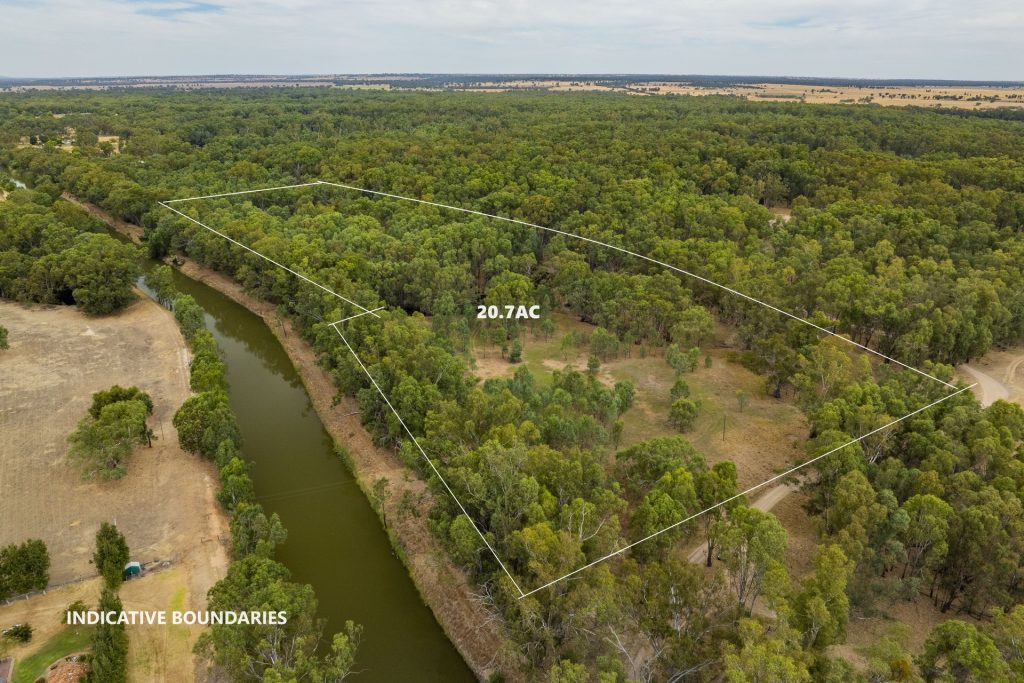 27 Mclays Road, Narrandera NSW 2700 - McGrath Riverina