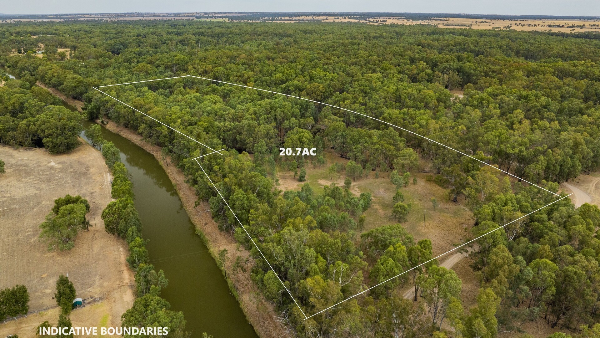 27 Mclays Road, Narrandera NSW 2700 - McGrath Riverina