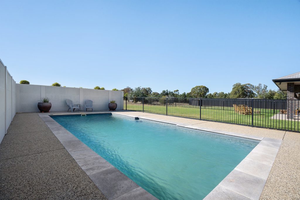 18 Bundidgerry Road, Narrandera NSW 2700 - photo 20