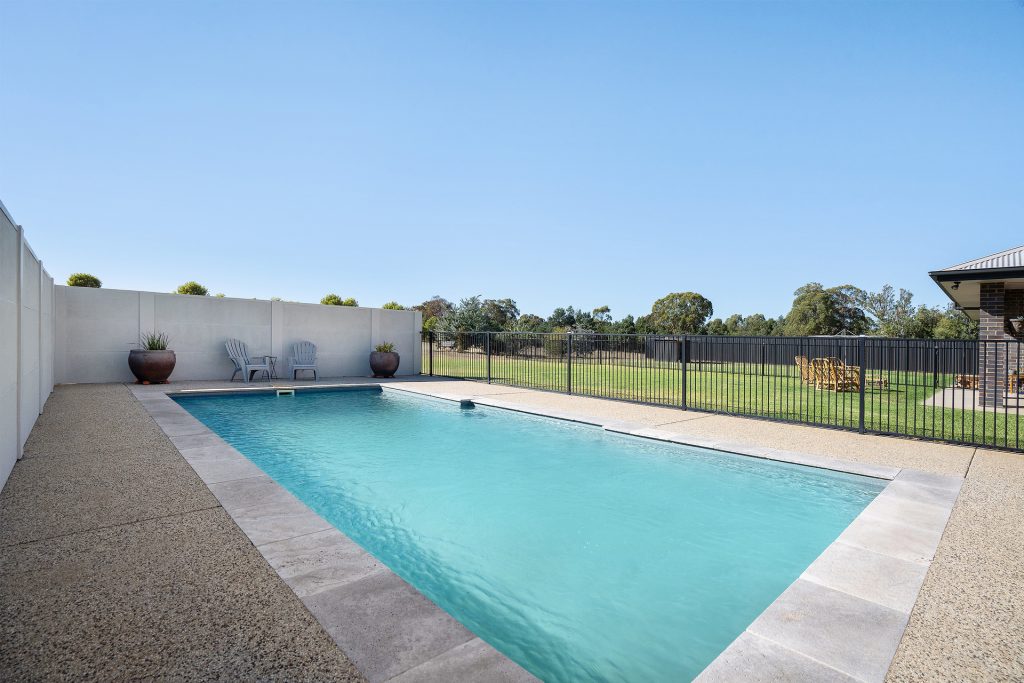 18 Bundidgerry Road, Narrandera NSW 2700 - photo 21