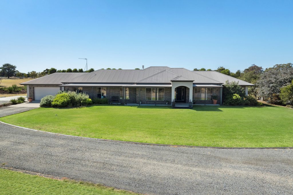 18 Bundidgerry Road, Narrandera NSW 2700 - photo 27