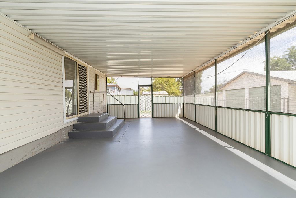 31 Willow Street, Leeton NSW 2705 - photo 12