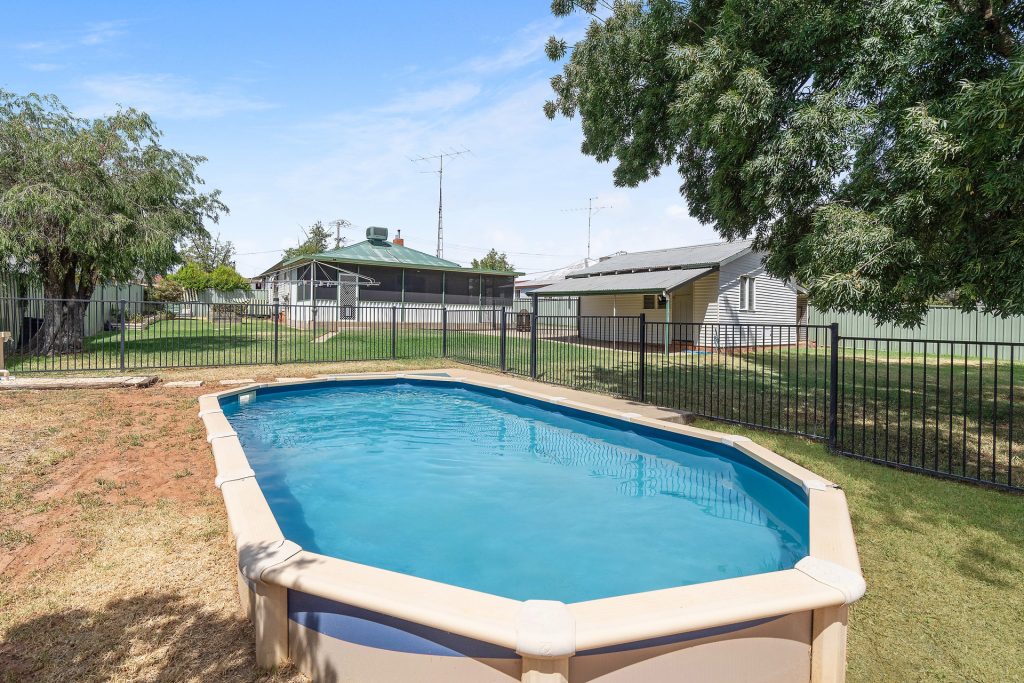 31 Willow Street, Leeton NSW 2705 - photo 14