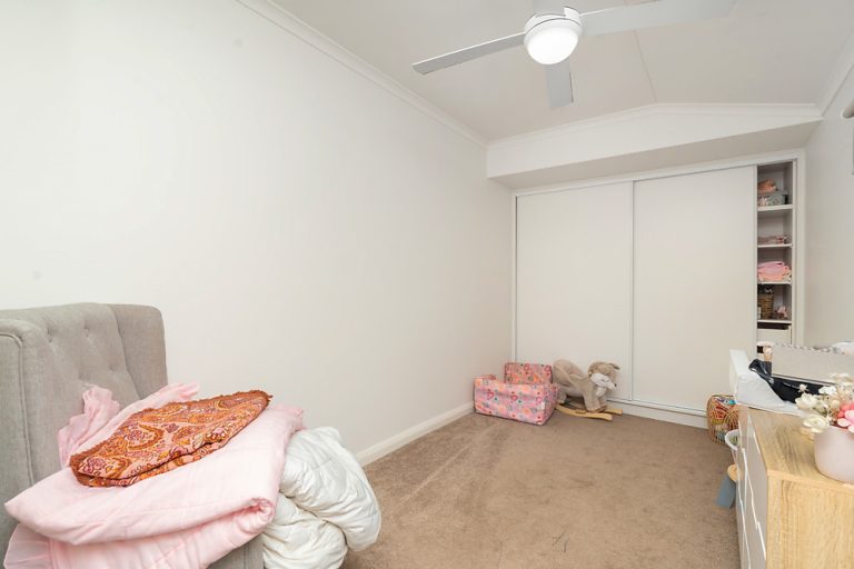 110 Wade Avenue, Leeton NSW 2705 - photo 9