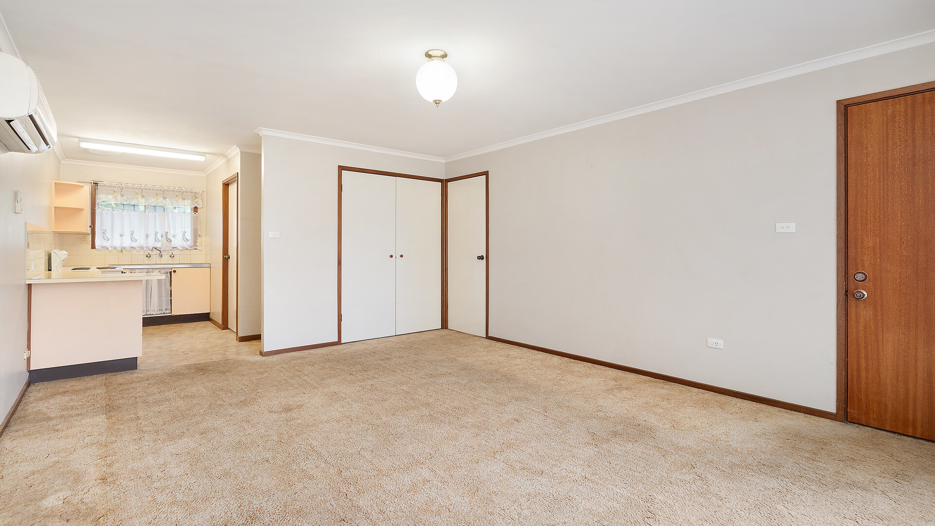 3/12 Kokoda Street, Ashmont NSW 2650 - photo 2