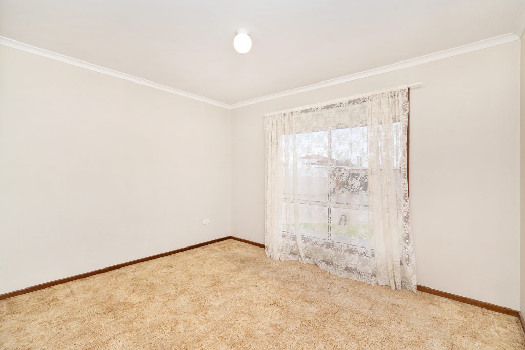 3/12 Kokoda Street, Ashmont NSW 2650 - photo 5