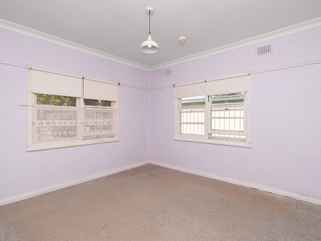 164 Sharpe Street, Temora NSW 2666 - photo 9