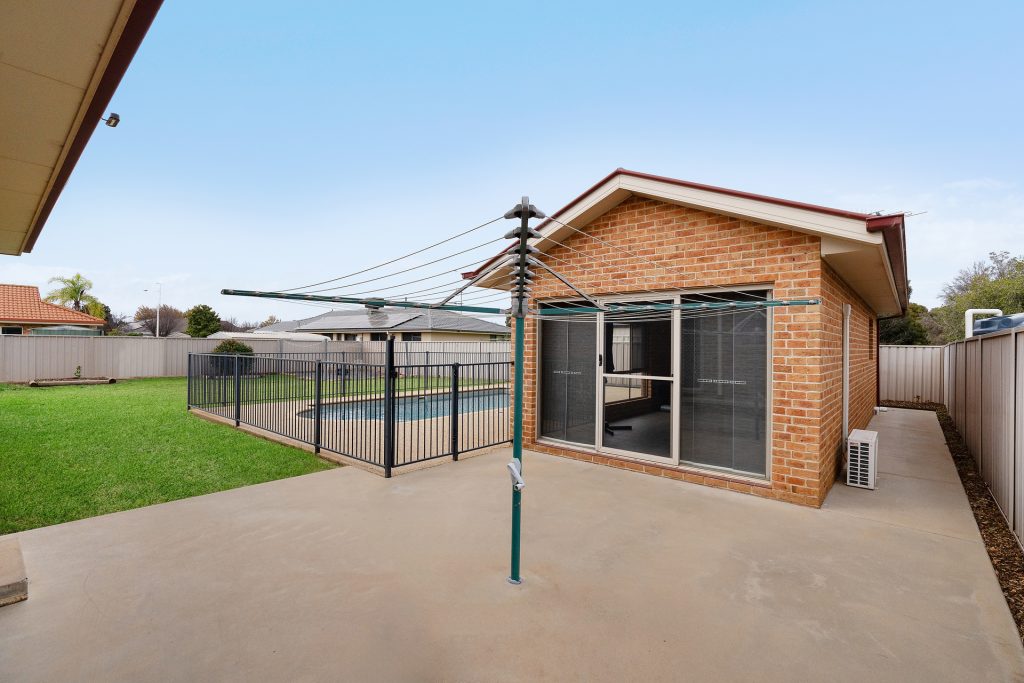 45 Karri Road, Leeton NSW 2705 - photo 16