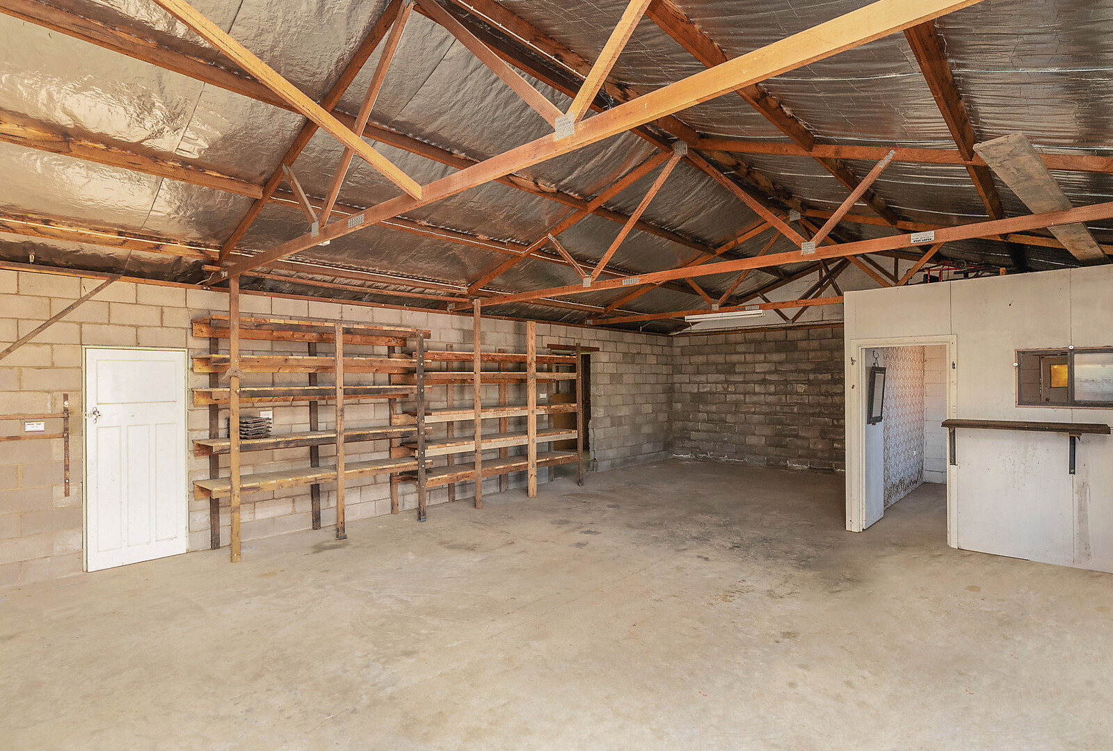 105 Grey Street, Temora NSW 2666 - photo 13