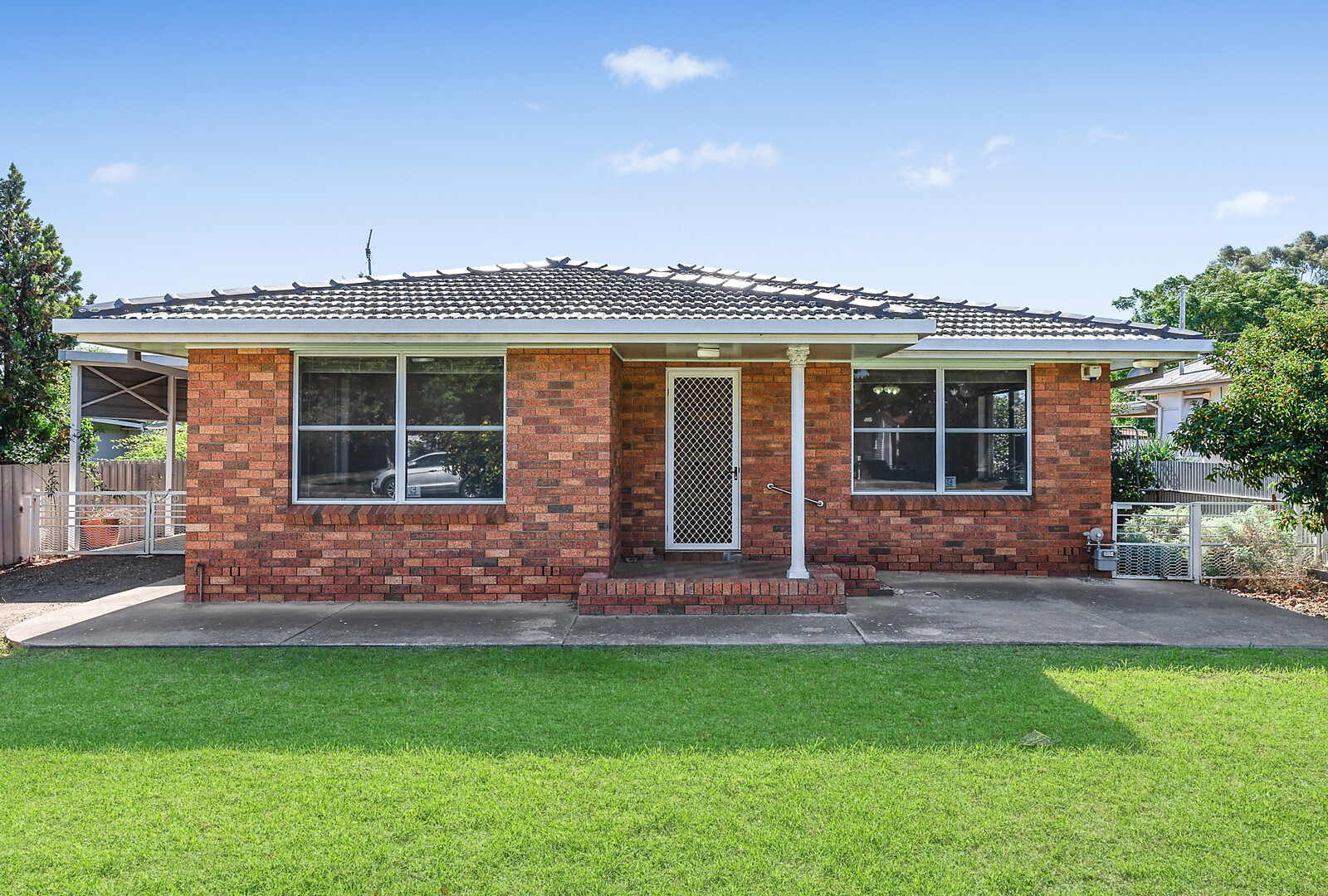 105 Grey Street, Temora NSW 2666 - McGrath Riverina