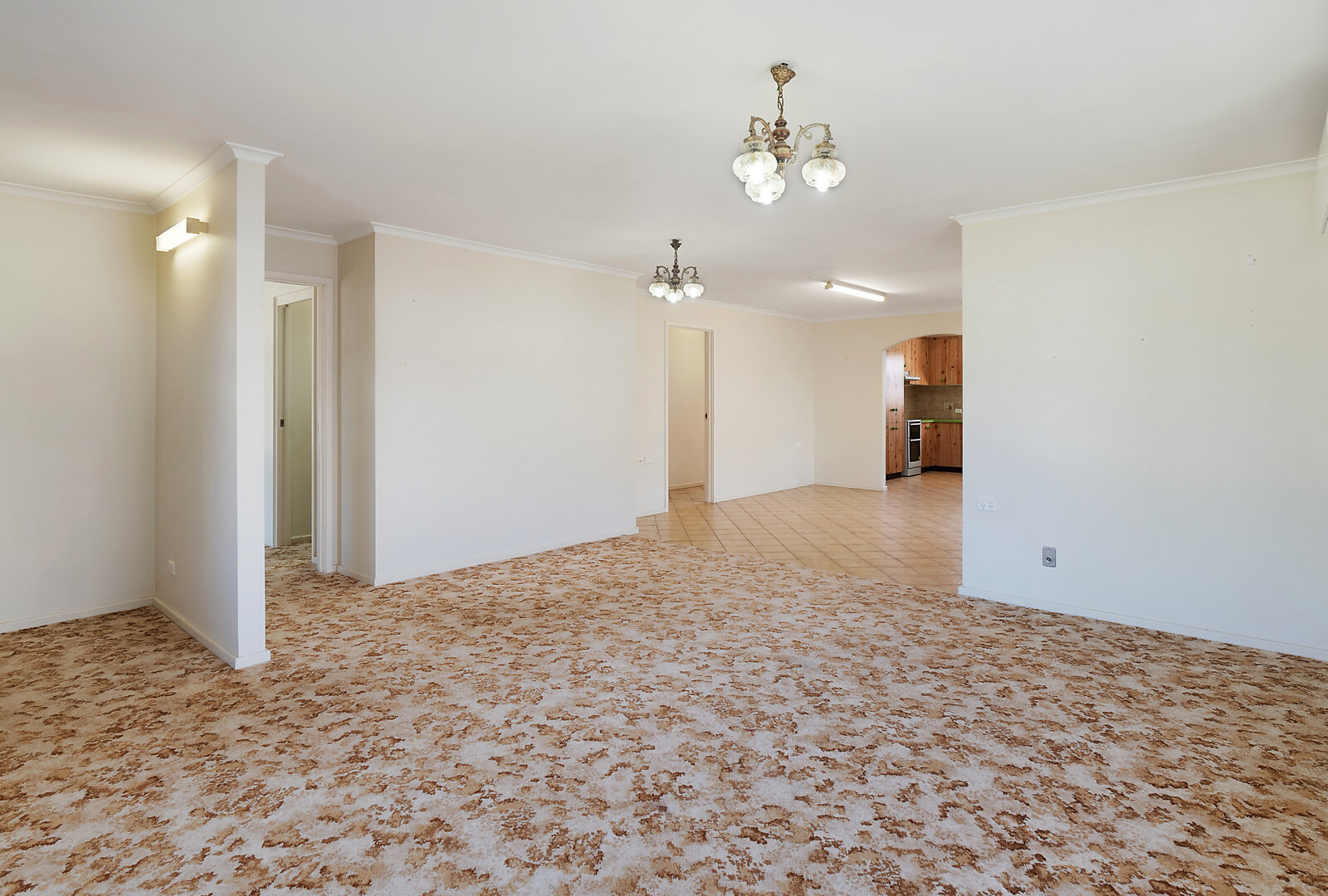 105 Grey Street, Temora NSW 2666 - photo 6
