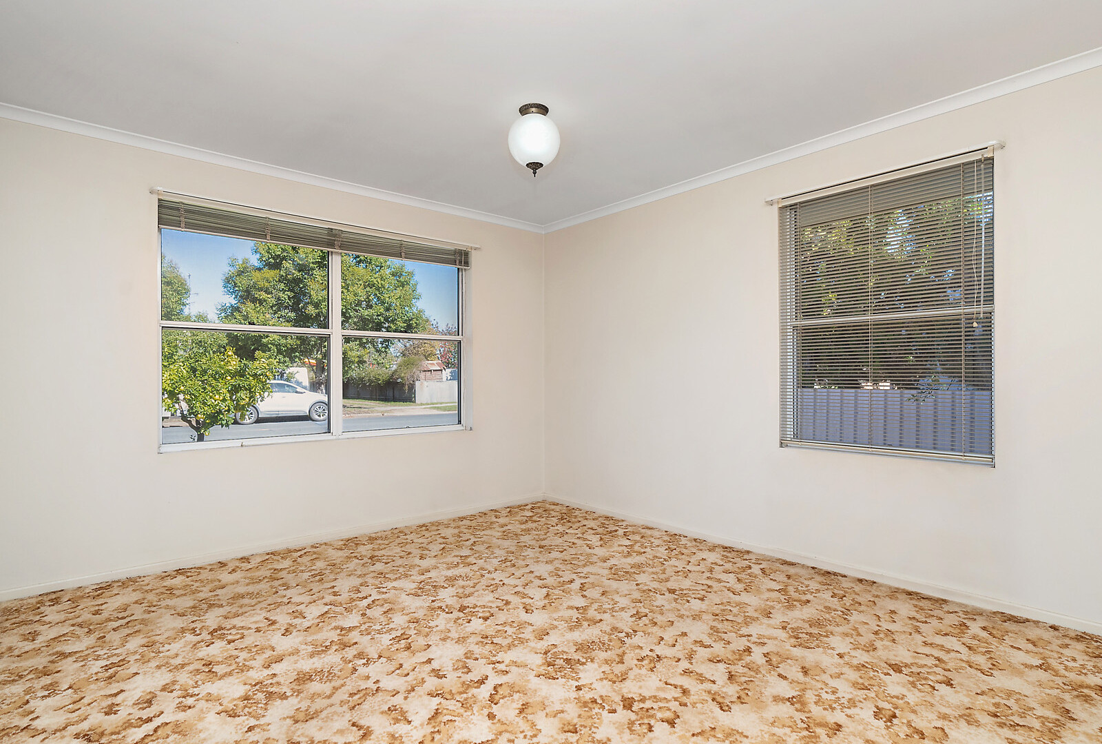 105 Grey Street, Temora NSW 2666 - photo 8
