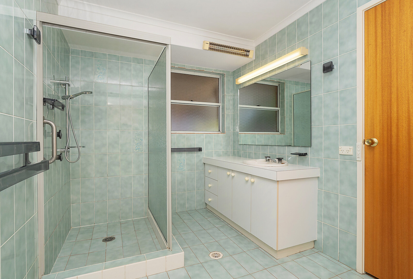 105 Grey Street, Temora NSW 2666 - photo 10
