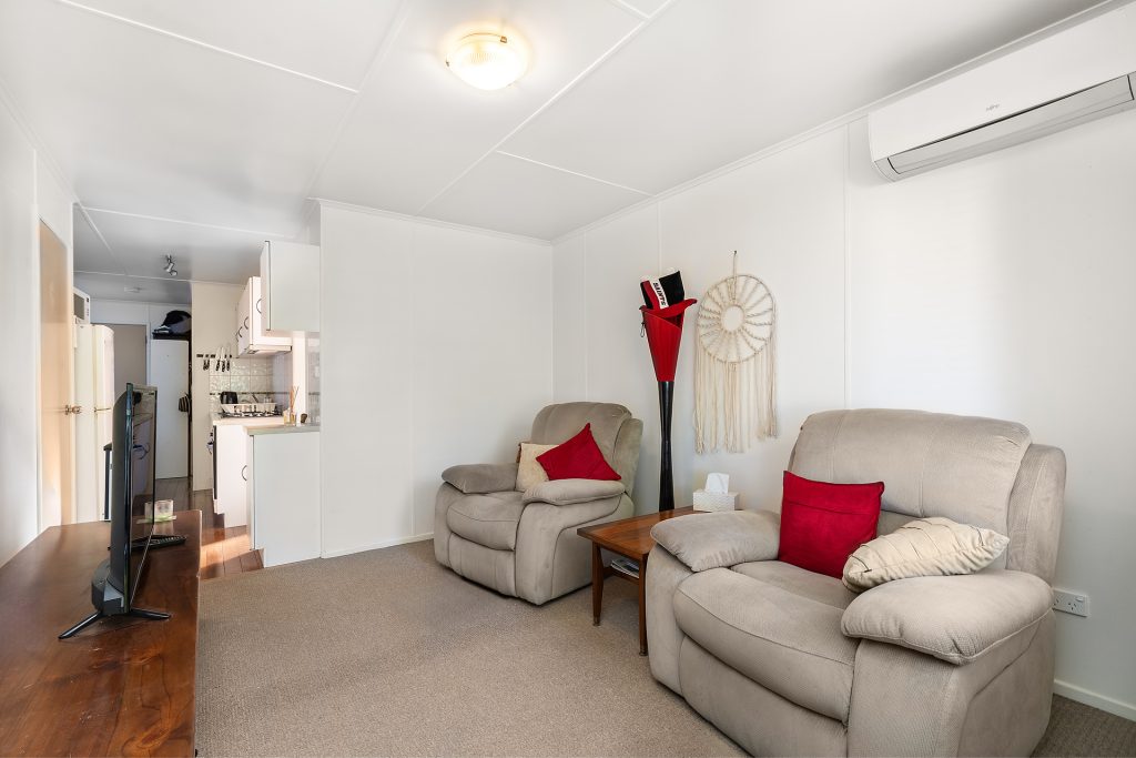 7 & 7a Crown Street, Narrandera NSW 2700 - photo 16